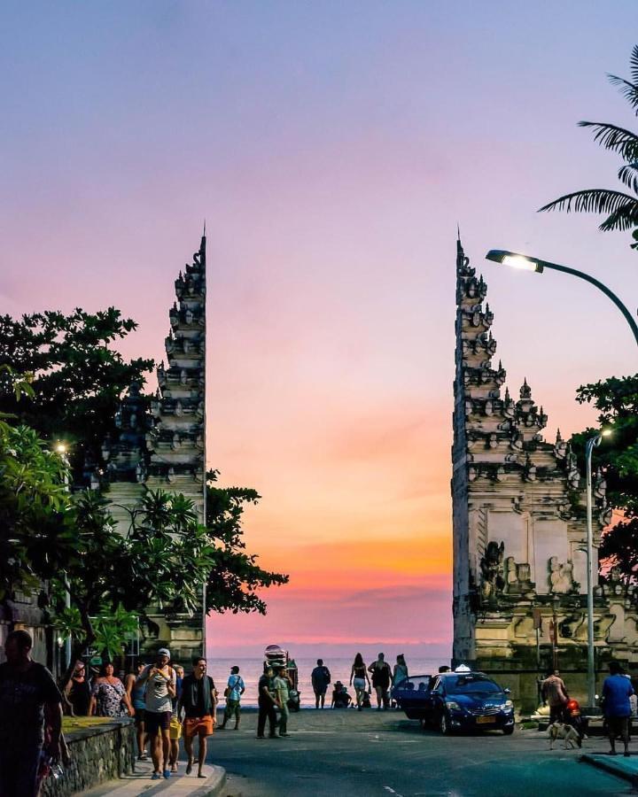 Ab Hotel Kuta By Agata Buitenkant foto