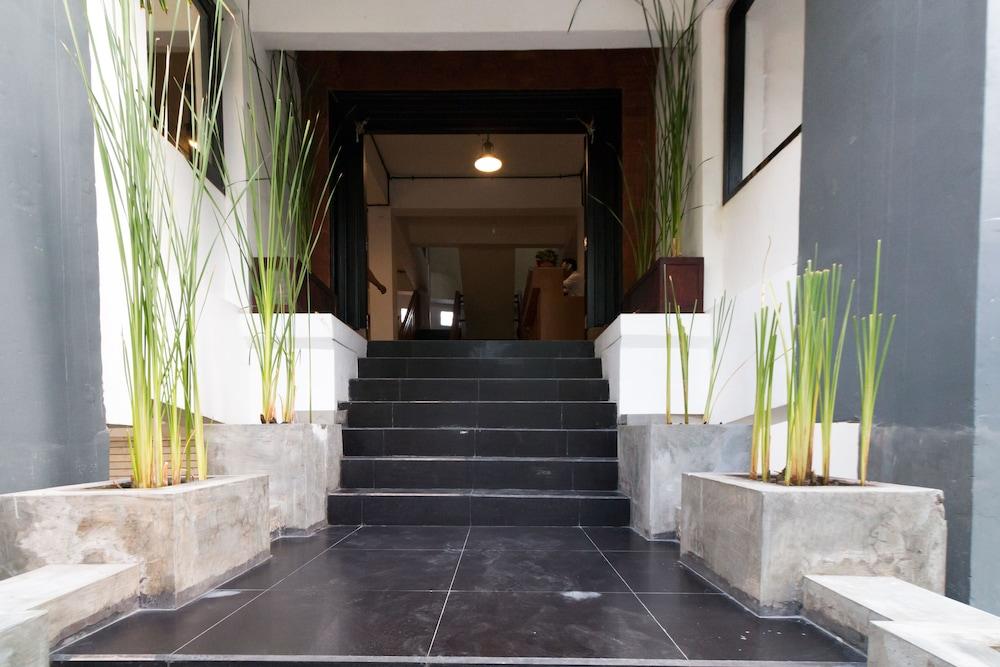 Ab Hotel Kuta By Agata Buitenkant foto